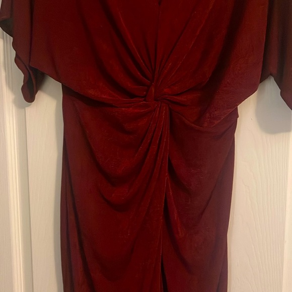 Burgundy Size L Fashion Nova Elegant Dress - Picture 3 of 5